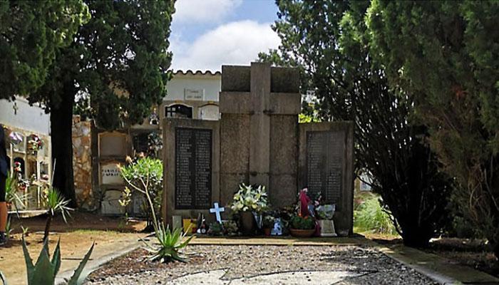 Viladrau Placa cementiri Arbúcies