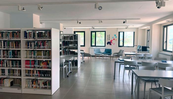 Viladrau Sala de lectura i treball "Gorg de Llibres"